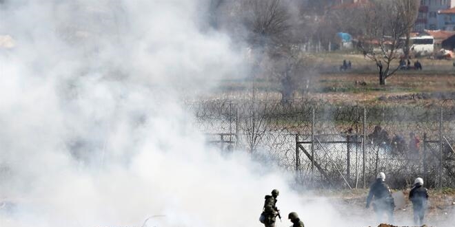 Yunan polisi gaza bodu UMKE ekipleri kurtard