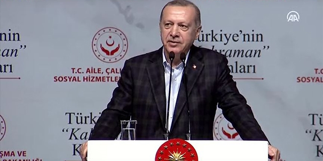 Erdoğan: Kalbi titremeyenin insanlığından şüphe ederim