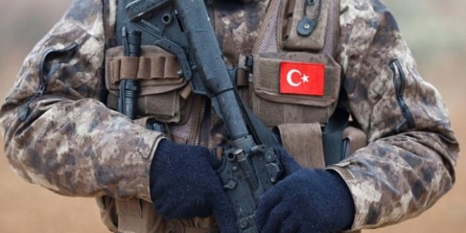 �zel harekat��lar, Yunan s�n�r�nda gece g�nd�z devriyesini s�rd�r�yor