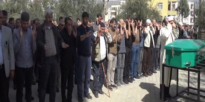 Fransa'da koronavirüsten ölen Türk için gıyabi namazı kılındı
