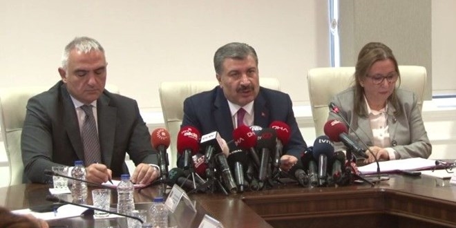 Bilim Kurulu'nda okulların tatil edilmesi gündeme geldi mi?