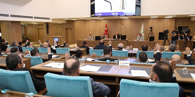 Ordu B�y�k�ehir'de 2 genel sekreter yard�mc�l��� makam� kald�r�ld�