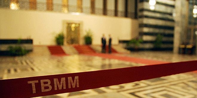TBMM, ziyarete kapatıldı