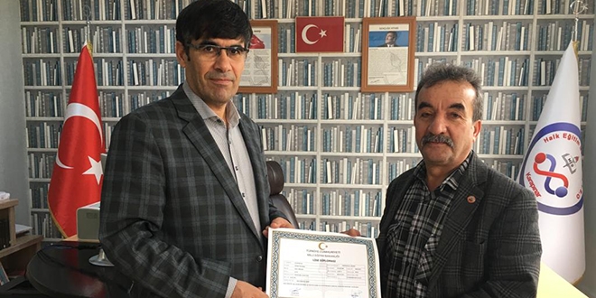 62 ya��nda lise diplomas� ald�