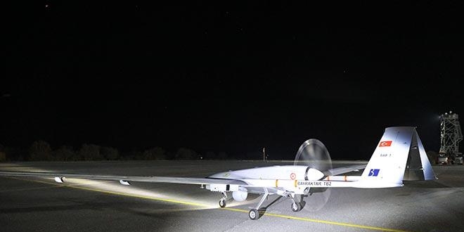 Milli �HA 'Bayraktar TB2' Yunan s�n�r�nda devriyeye ba�lad�