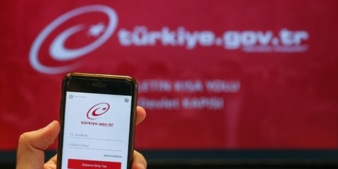 SGK, 143 hizmeti e-Devlet zerinden verecek