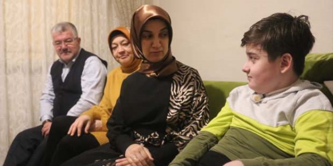 12 yaşında 304'üncü ameliyatını oldu