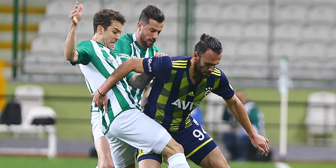 Fenerbahçe, 9 kişi kalan Konya'ya kaybetti