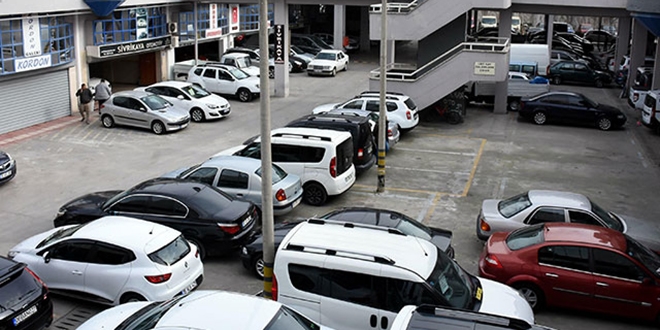 İkinci elde talebe yetişilemiyor, satacak araç bulunamıyor