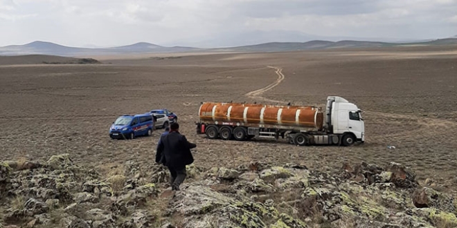 Boru hattından petrol çalanlara jandarmadan suçüstü