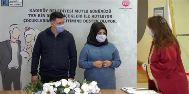 Virüs nedeniyle nikahlar törensiz kıyılıyor