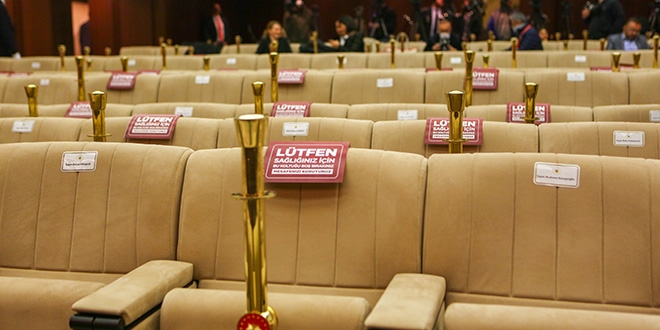Erdoğan'ın basın toplantısı öncesinde koronavirüs tedbirleri