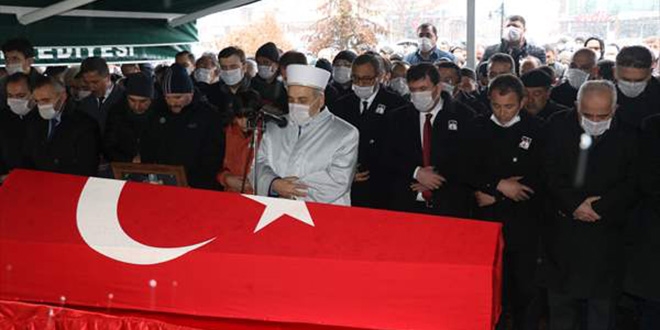 Kalp krizi sonucu ölen Kaymakam, son yolculuğuna uğurlandı