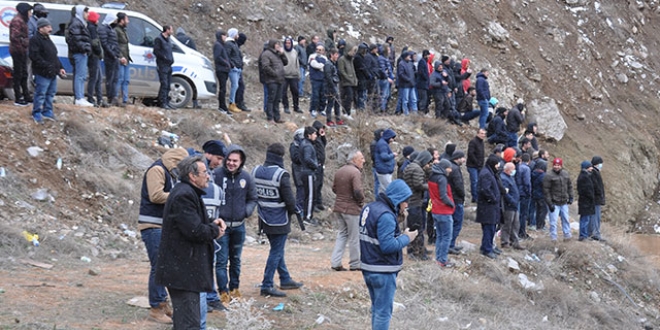 Gelenek bozulmadı, taraftarlar maçı tepelerden izledi