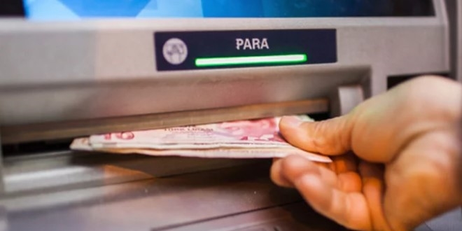 Bankalardan konoravirüs önlemi... ATM'den para çekme limiti artırıldı