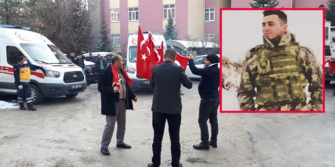 Şehit askerlerin ailelerine acı haber verildi