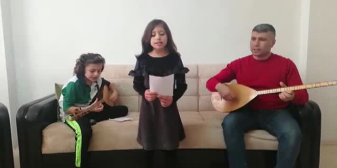Öğretmenden sağlık çalışanlarına destek türküsü