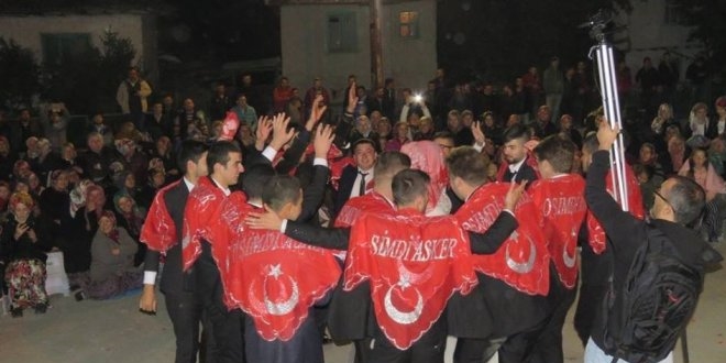 İçişleri'nden Valiliklere 'toplu asker uğurlama töreni' uyarısı