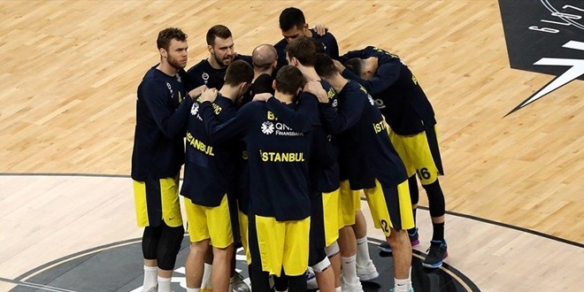 Fenerbahçeli oyuncularda virüs belirtisi