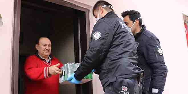 65 yaş üstü vatandaş, 112'yi arayıp maden suyu istedi