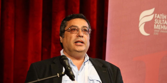 'Sosyal medyadaki bilgi kirliliği virüsten daha tehlikeli'