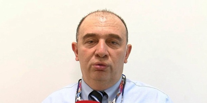 Prof. Ateş Kara'nın, sosyal medya hesabını kullanması gerekiyor