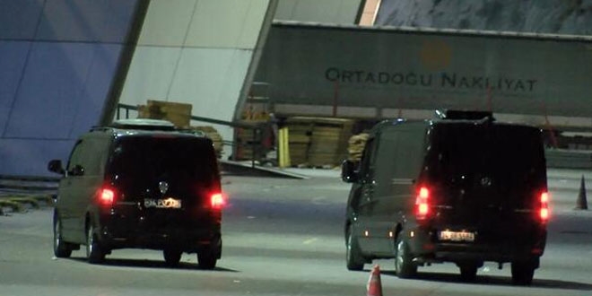 2 milyon adet hızlı tanı kitleri Türkiye'ye getirildi