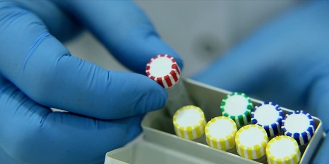 Trkiye, Kolombiya'ya 26 bin koronavirs tan testi gnderdi