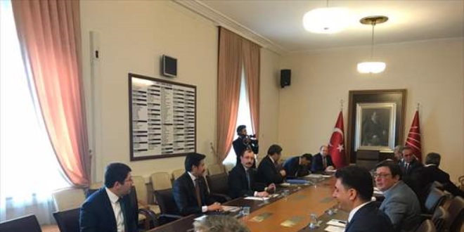 AK Parti ile CHP, infaz görüşmesi sona erdi