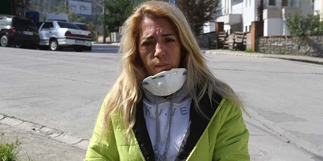 Hindistan'da mahsur kalan ablası için yardım istiyor