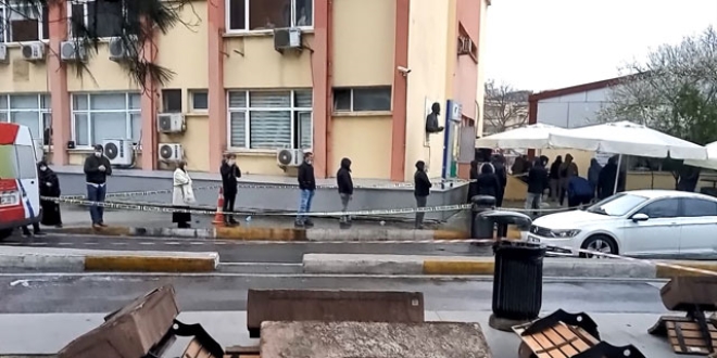 Bakırköy'de koronavirüs testi kuyruğu daha da uzadı