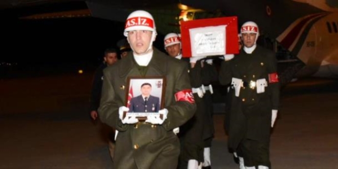 Şehit asker memleketi Şanlıurfa'ya getirildi