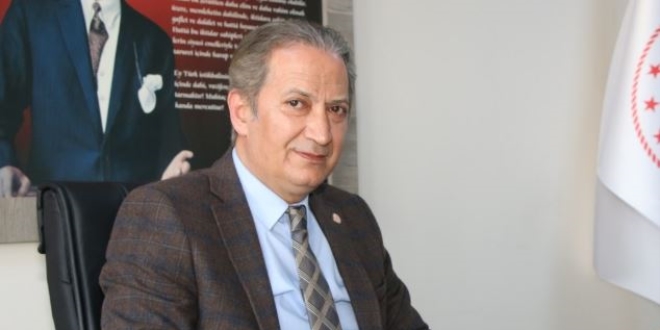 Kayseri'de 3 meslek lisesi maske üretimine başladı