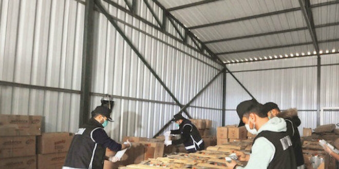 Fırsatçılara geçit yok: Maske stoklayanlara ceza yağdı