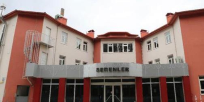 Burdur'da sağlık çalışanlarına otel ve su desteği