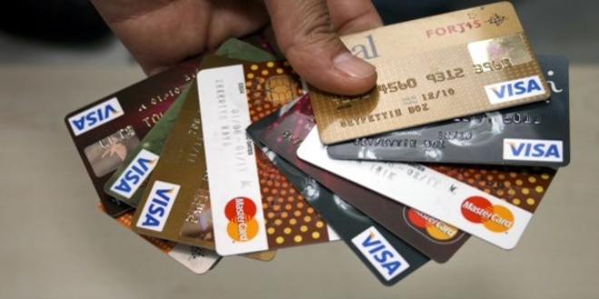 Kredi kartlarnda, asgari deme tutar indiriliyor