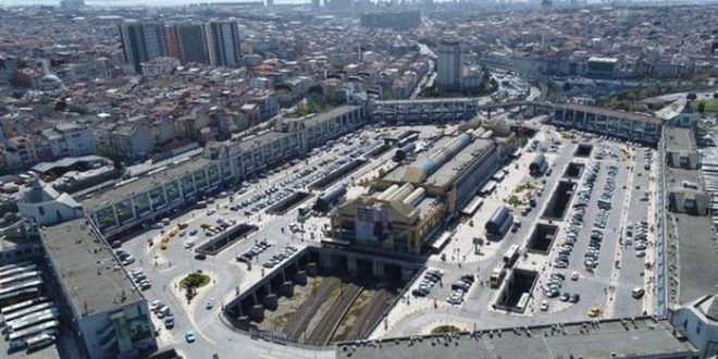 stanbul'da otobslerin giri klarna izin verilmiyor