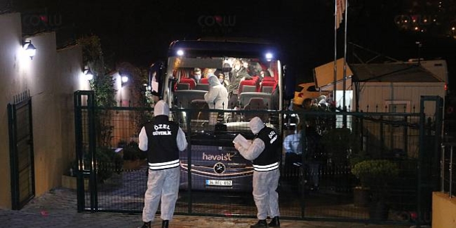 Yurt dışından gelen 131 kişi, İzmir'de yurda yerleştirildi