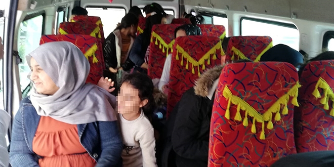 Şehirlerarası otobüs yolculuğu yasağını ihlal eden 49 kişi yakalandı