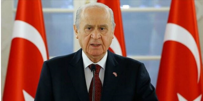 Devlet Bahçeli, 5 maaşını bağışladı