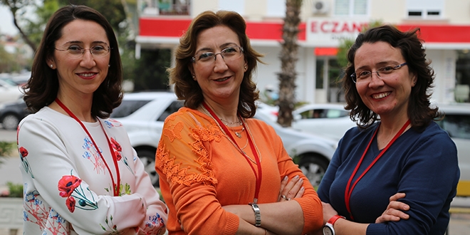 Babadan doktor kızlarına tavsiye: Ne olursanız olun, önce iyi insan olun