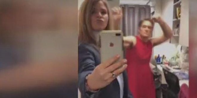 Mehmet Öz, eşinin elbisesini giydi, TikTok videsu çekti