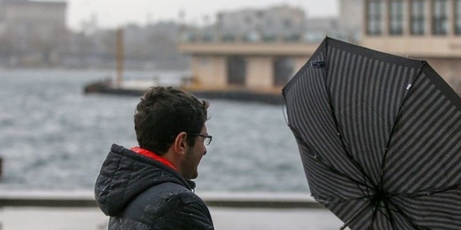 Meteoroloji'den İstanbul için fırtına uyarısı