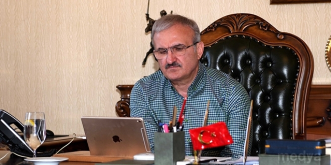 Antalya'daki din görevlilerinden 'Milli Dayanışma Kampanyası'na destek