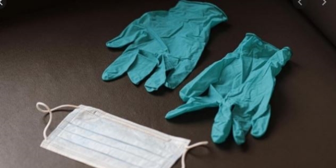 Maske yanlış kullanılırsa virüsten korumaz, virüsü bulaştırır