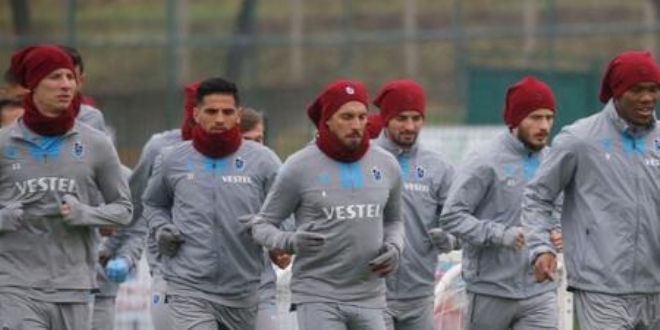 Trabzonspor'da futbolculara 2 Mays'a kadar izin verildi
