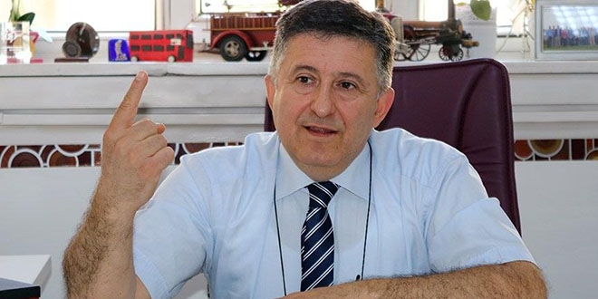 Ünlü profesör 'Ahmet Hakan'ı nasıl döveriz' örneği verdi