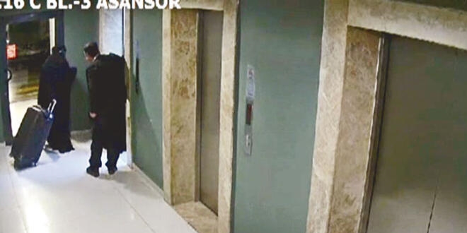 Çarşaflı hırsız temizlikçi çıktı