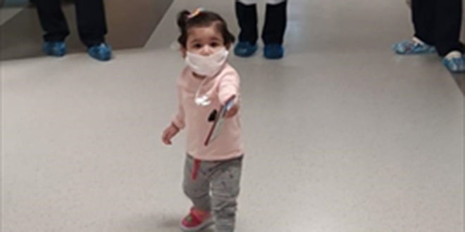 13 aylık bebek koronavirüsü yenerek taburcu oldu