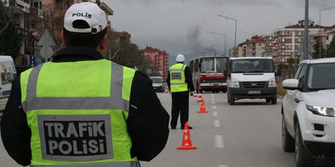 Alkollü araç kullanan ve yasağı ihlal eden sürücüye ceza